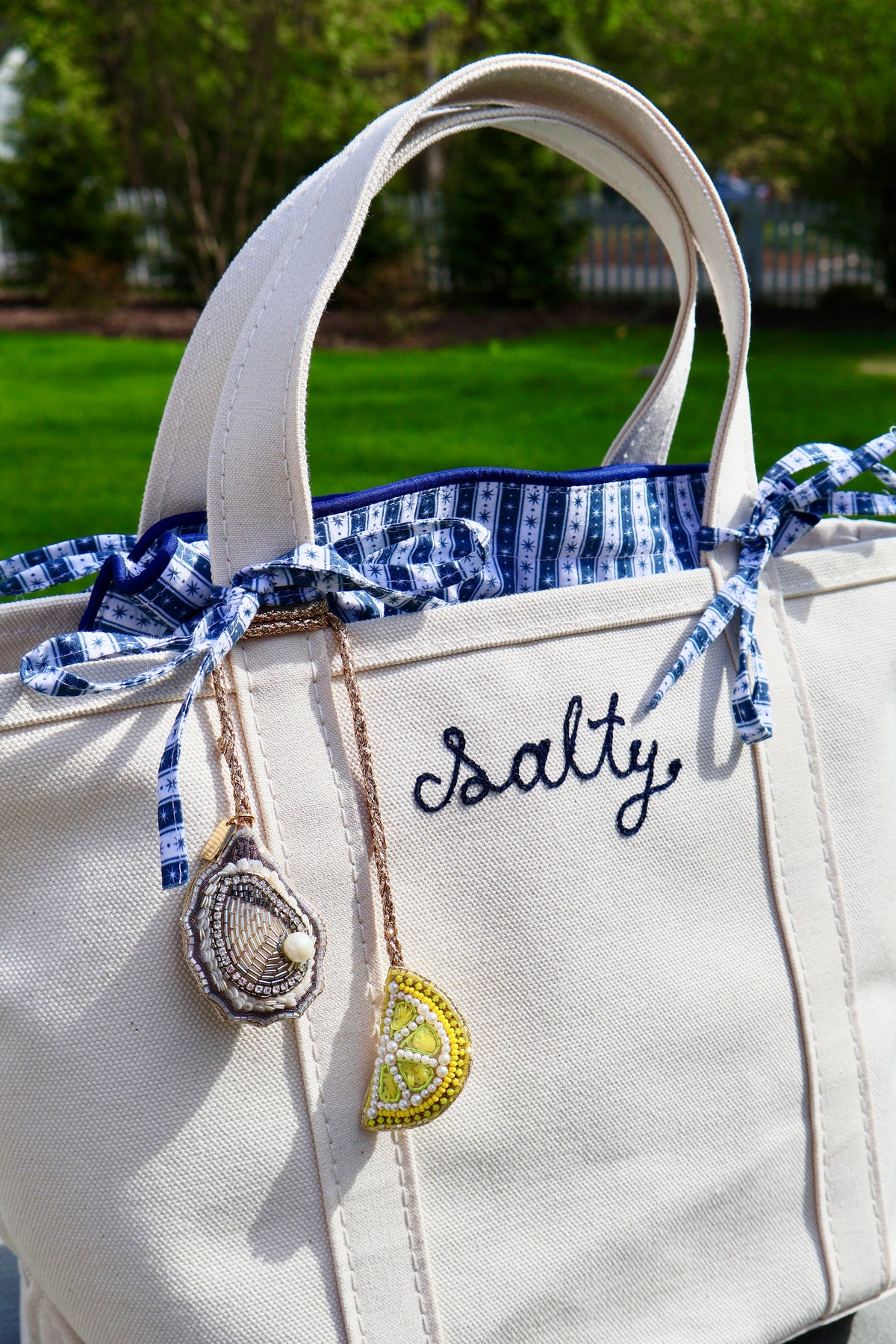 The Oyster Bag Charm | Beth Ladd Collections