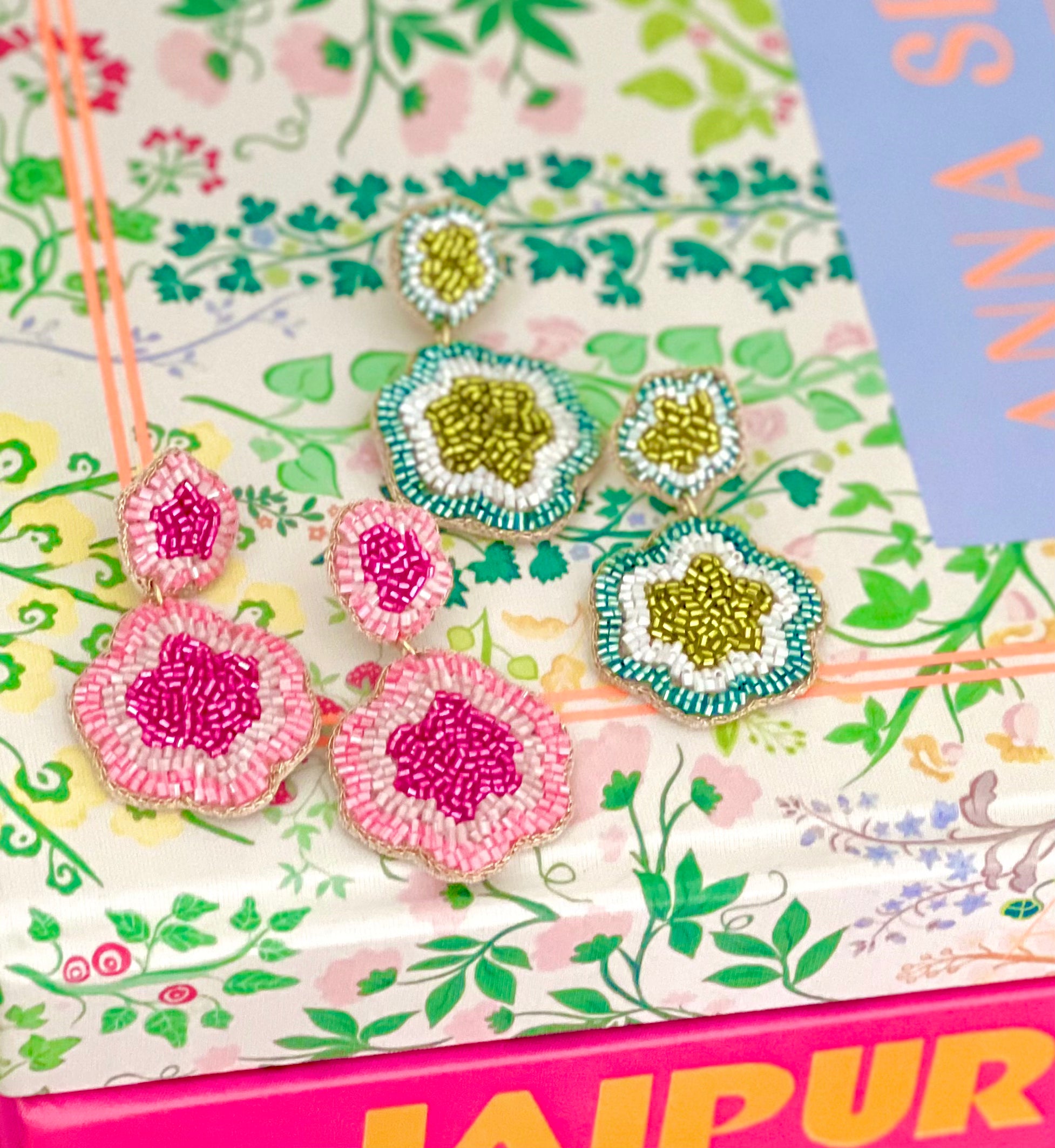 St. Tropez Earrings in Pink