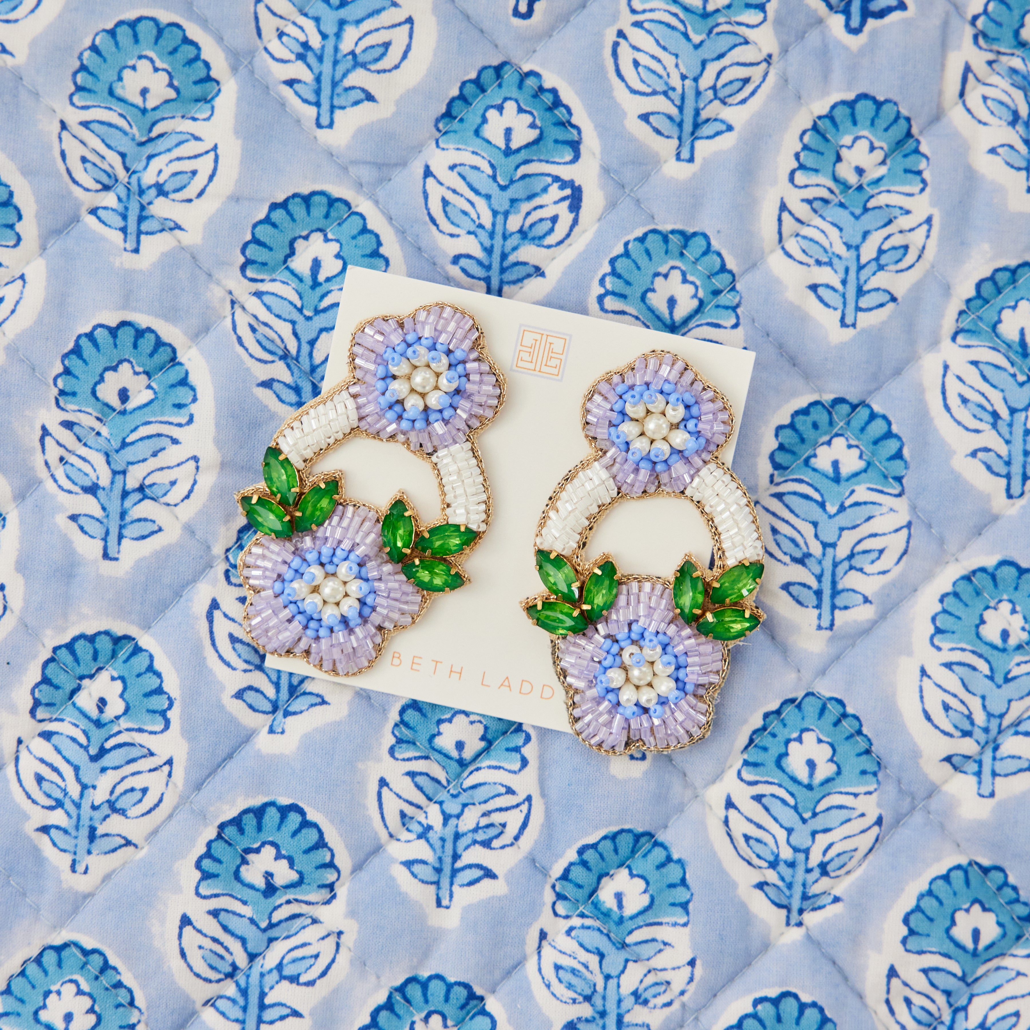 East Hampton Flower Earrings in Periwinkle