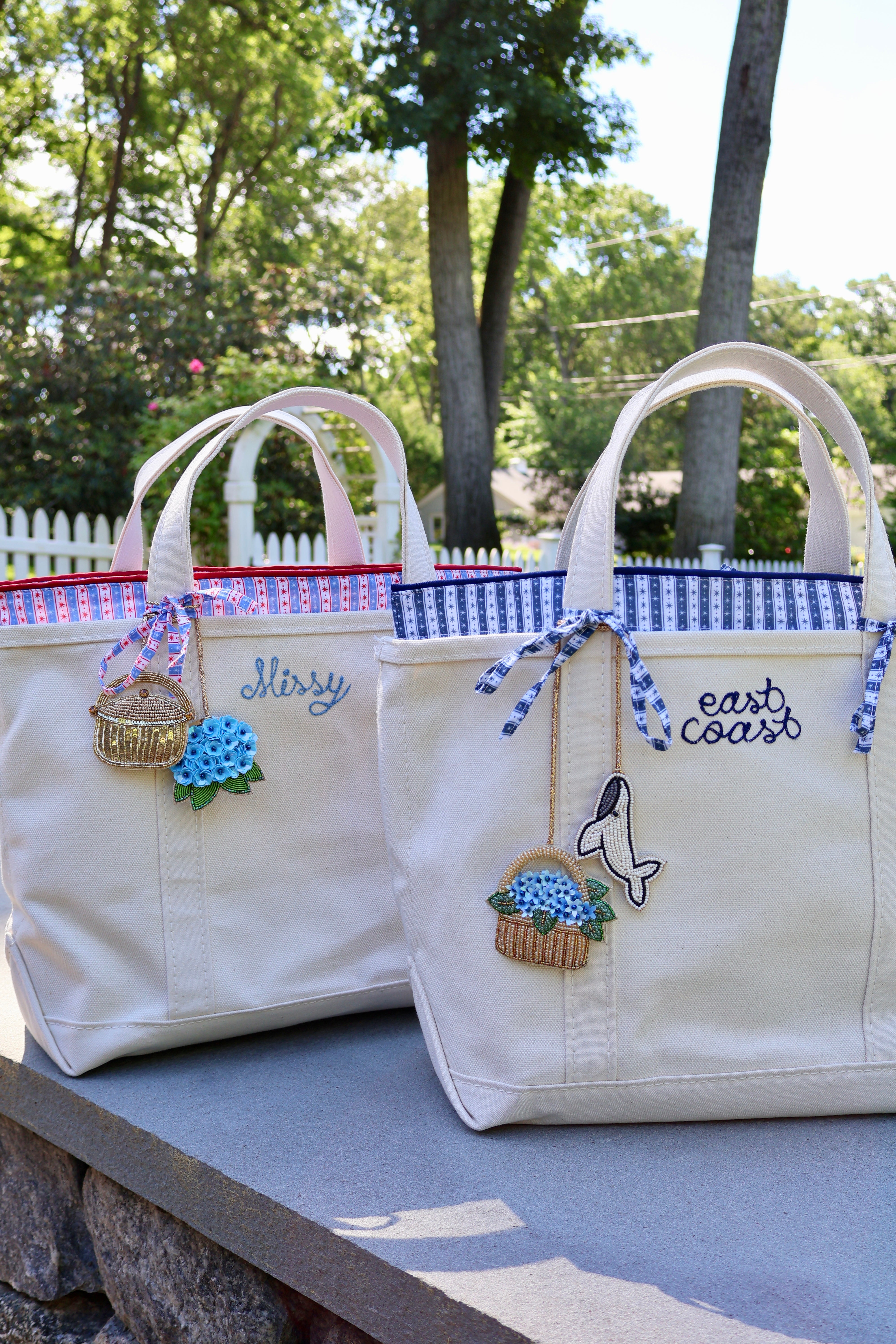 PRE-ORDER: Medium Tote Insert in Navy
