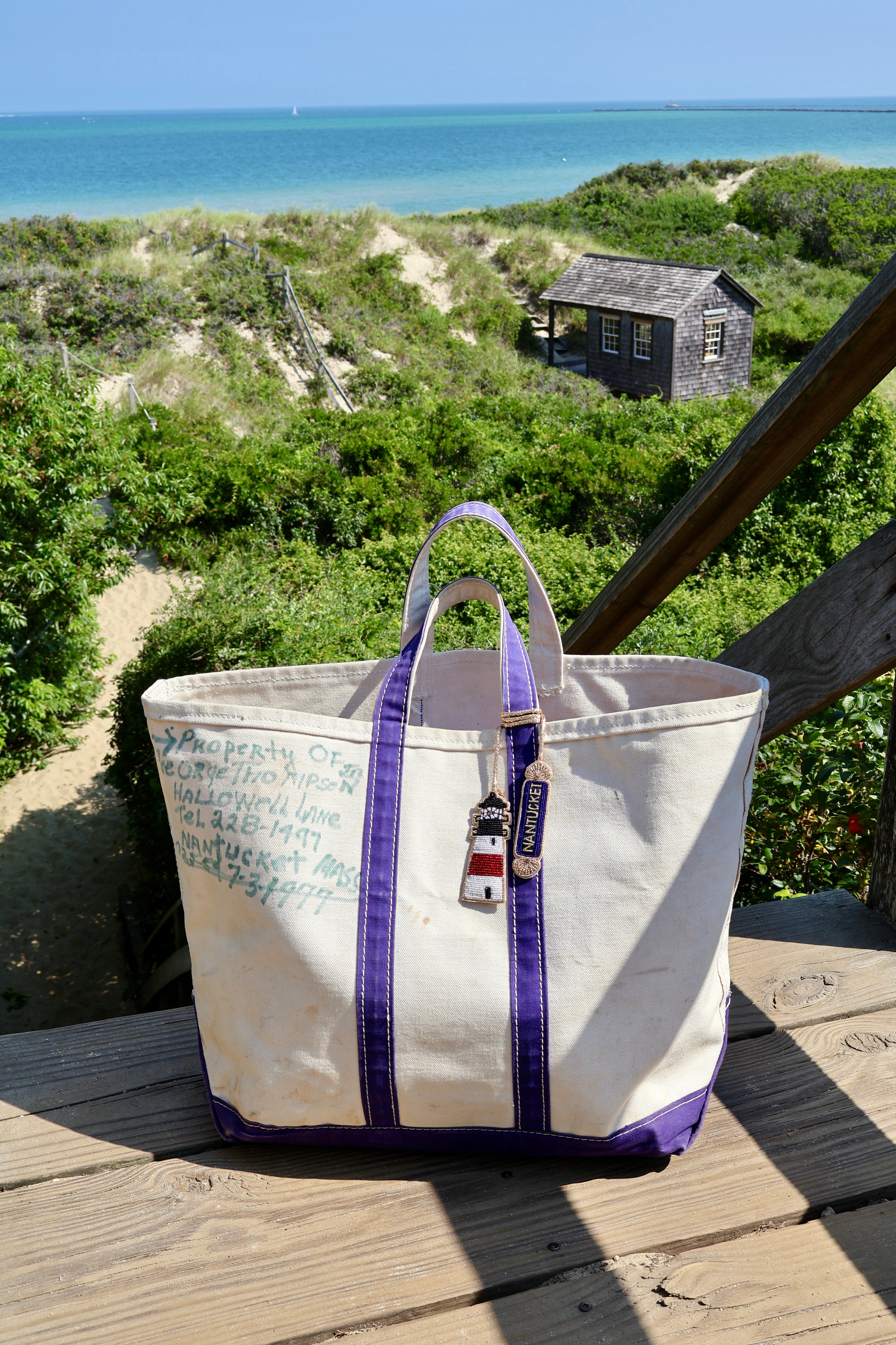 The Nantucket Quarterboard Bag Charm