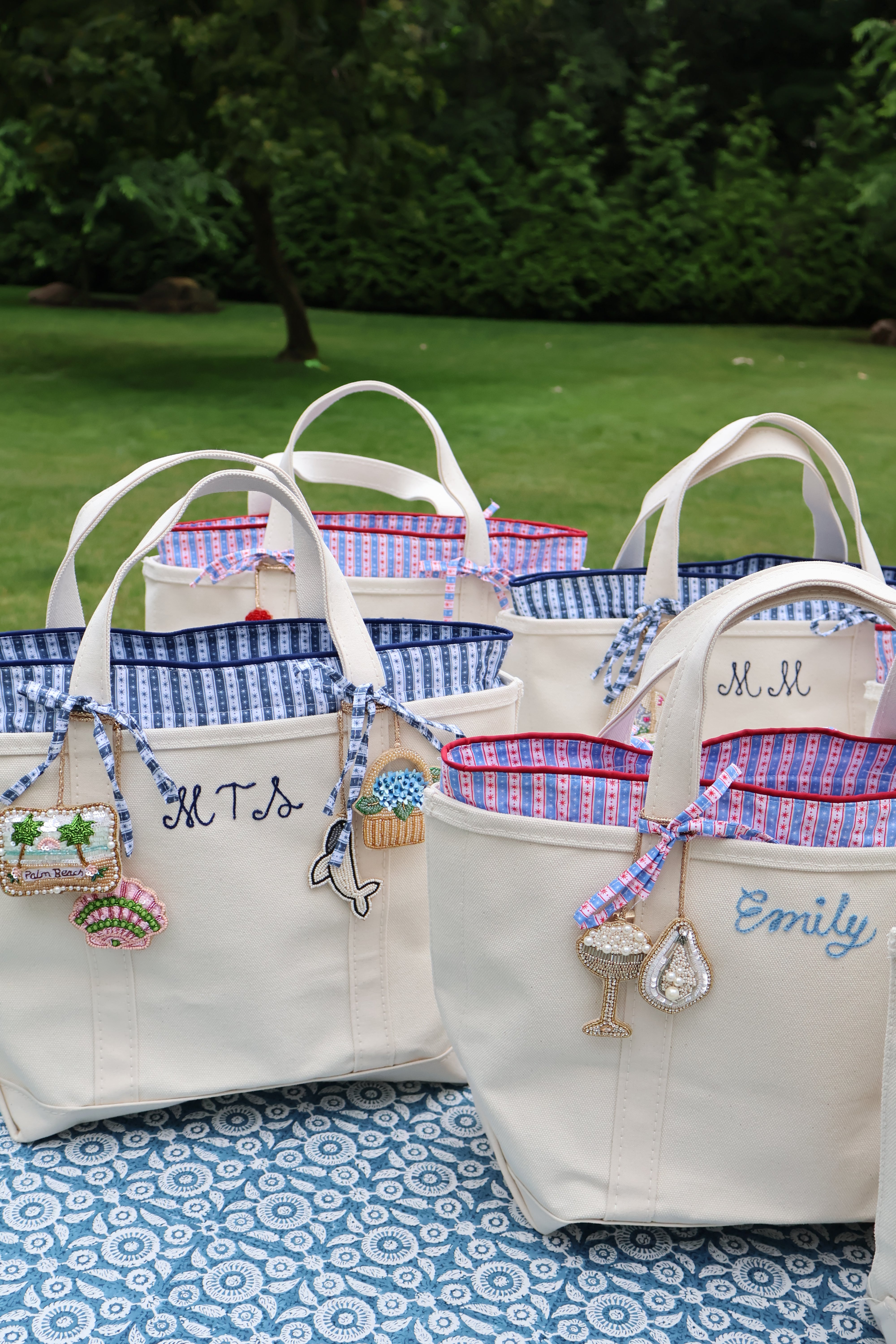 The Happy Hour Bag Charm