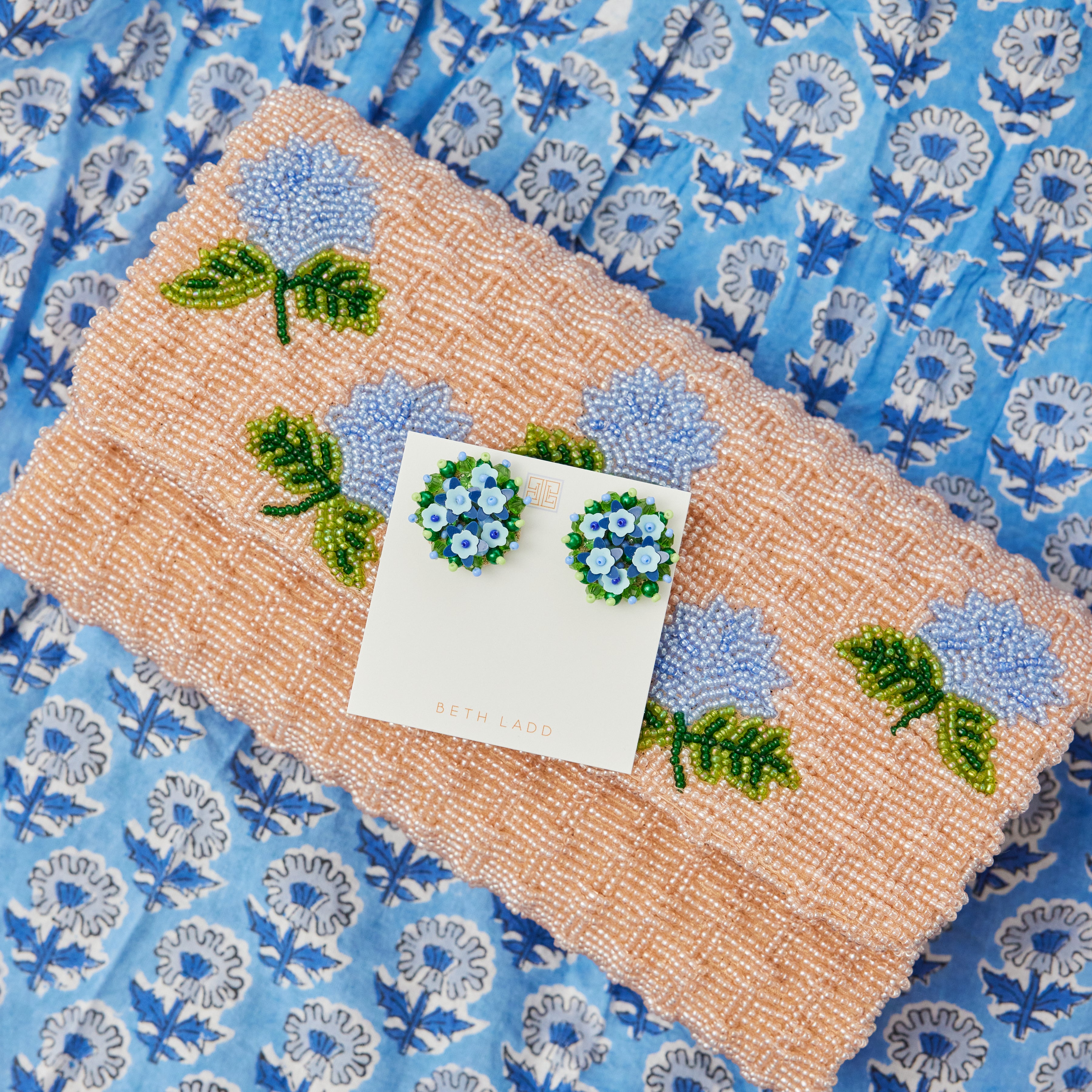 Hydrangea Basket Clutch