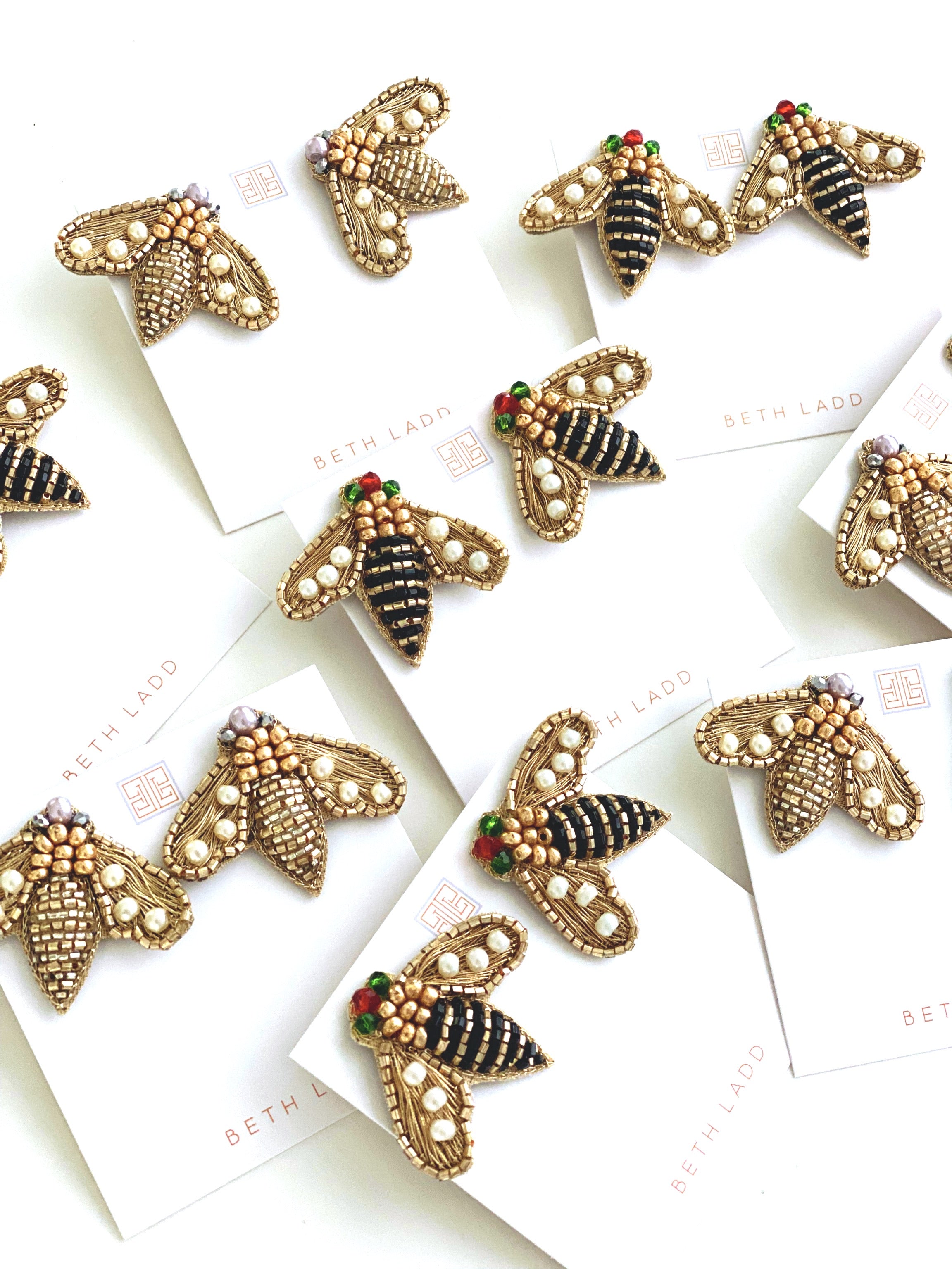 Bee Studs in Gold/Silver/Pearl